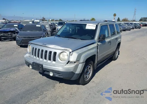 2013 Jeep Patriot Sport z USA, uszkodzony, nr VIN 1C4NJPBA8DD130009